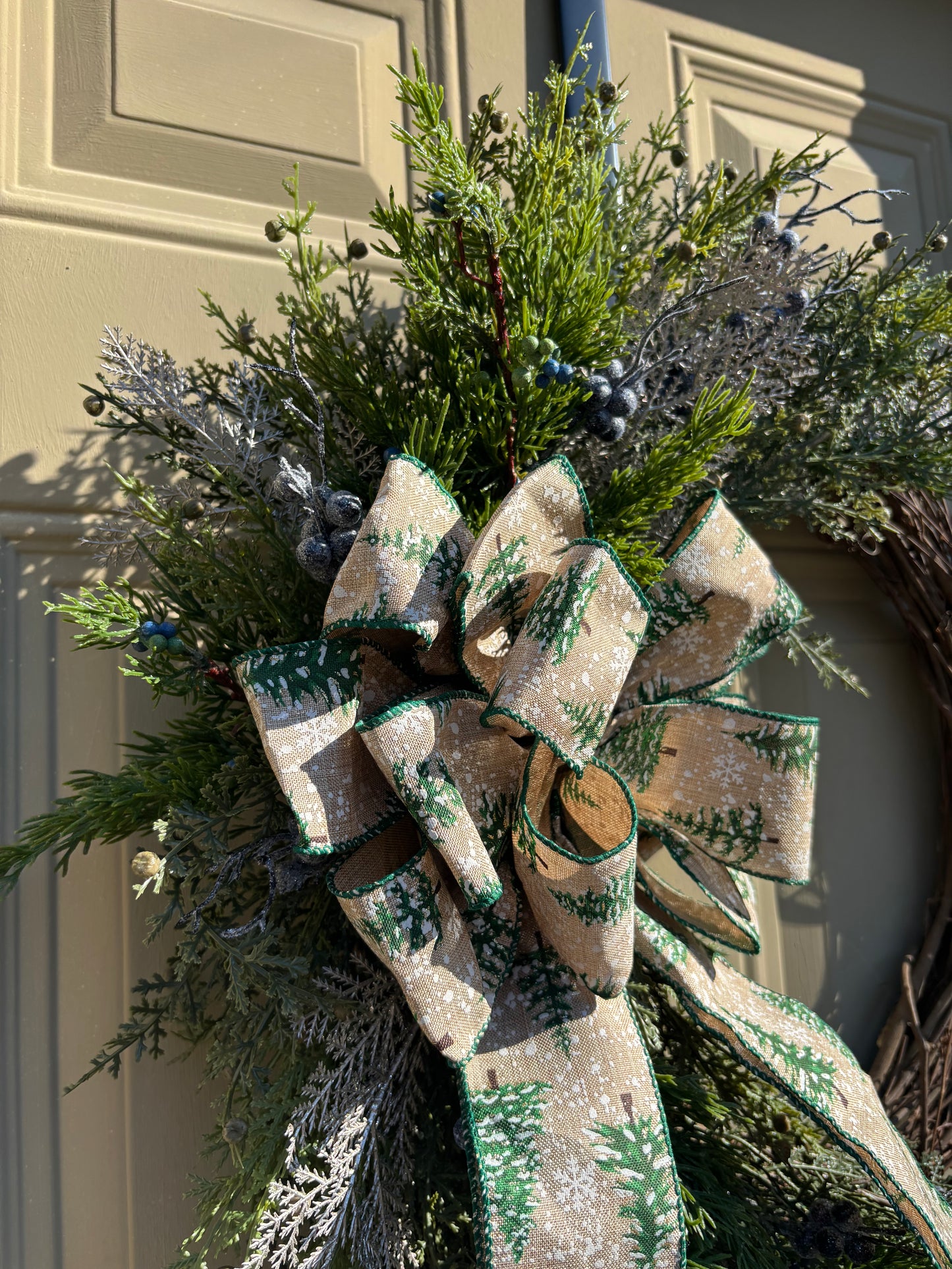 Green Cedar Holiday Wreath