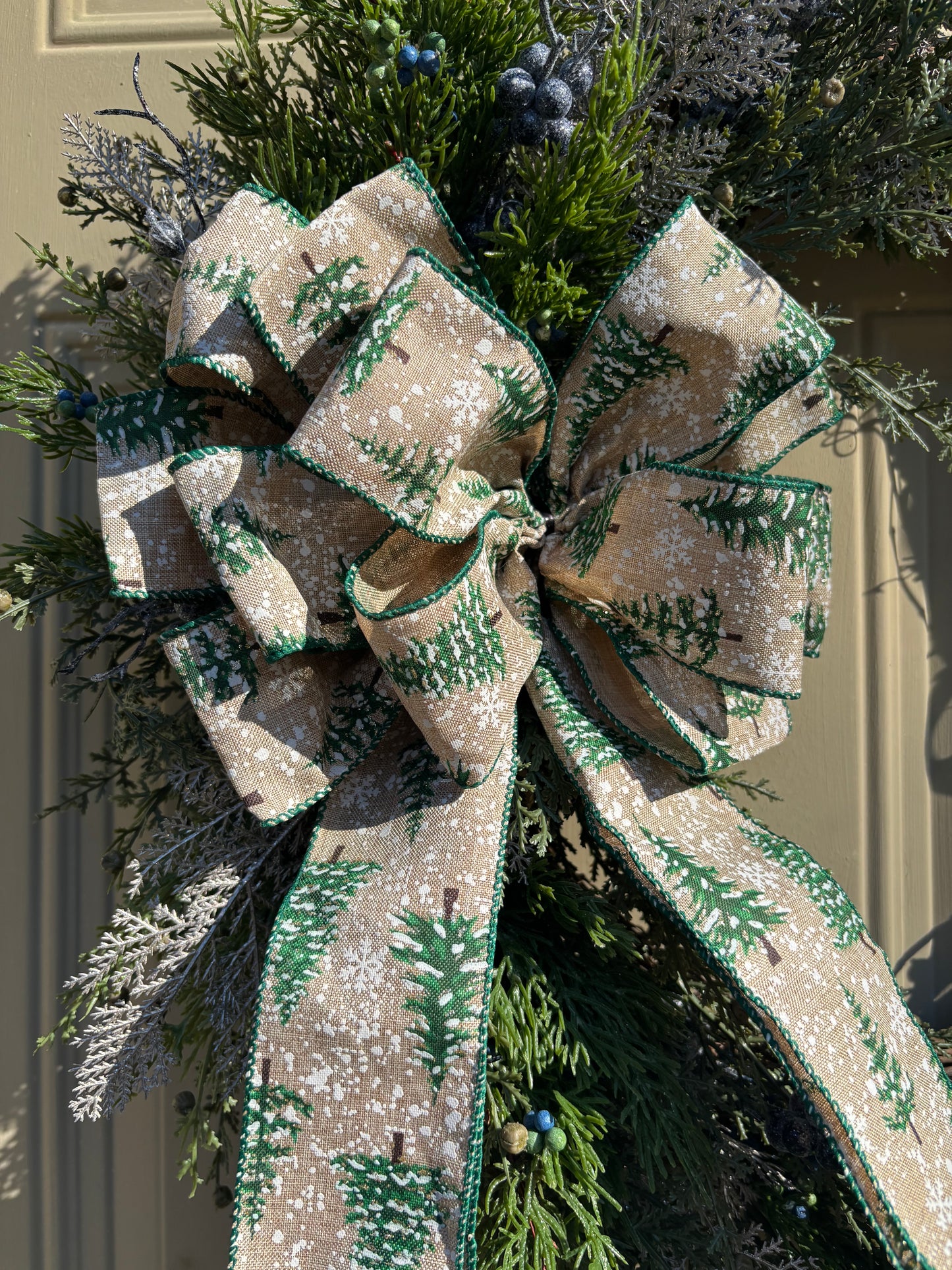 Green Cedar Holiday Wreath