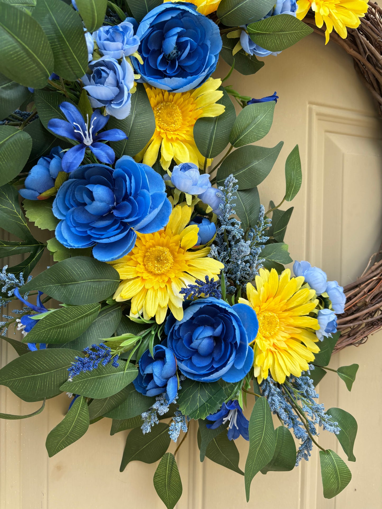 Yellow Daisy and Blue Ranunculus Summer Wreath