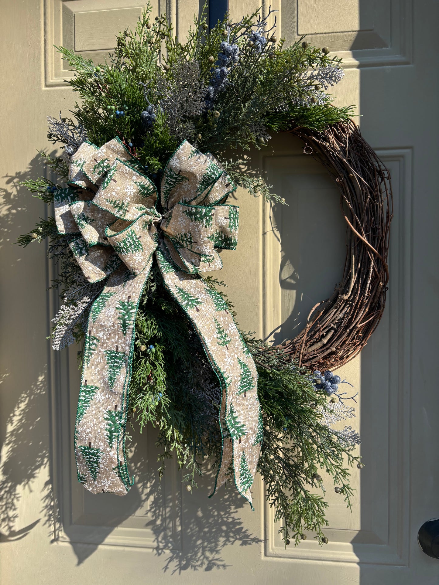 Green Cedar Holiday Wreath