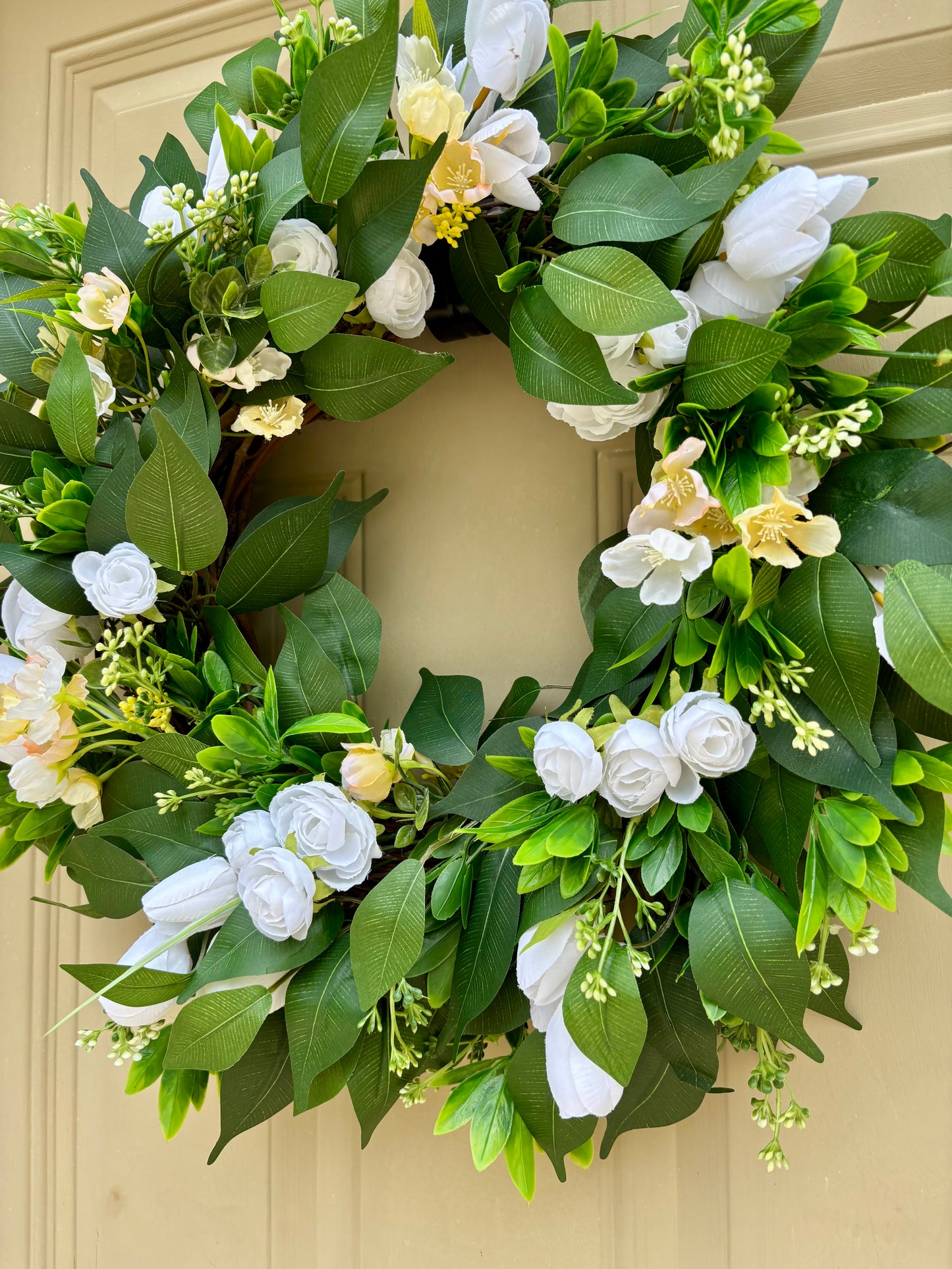 Green and White Summer Wreath