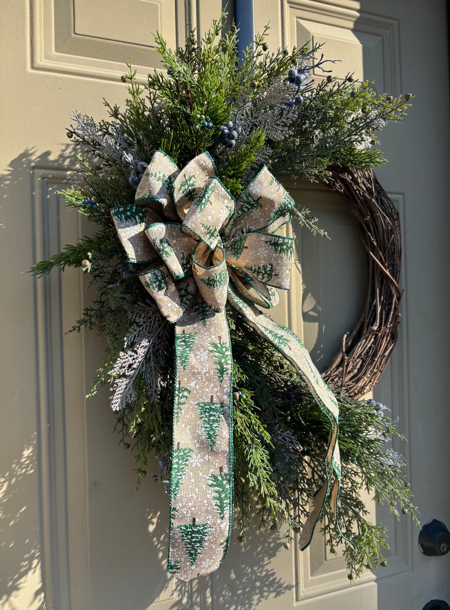 Green Cedar Holiday Wreath