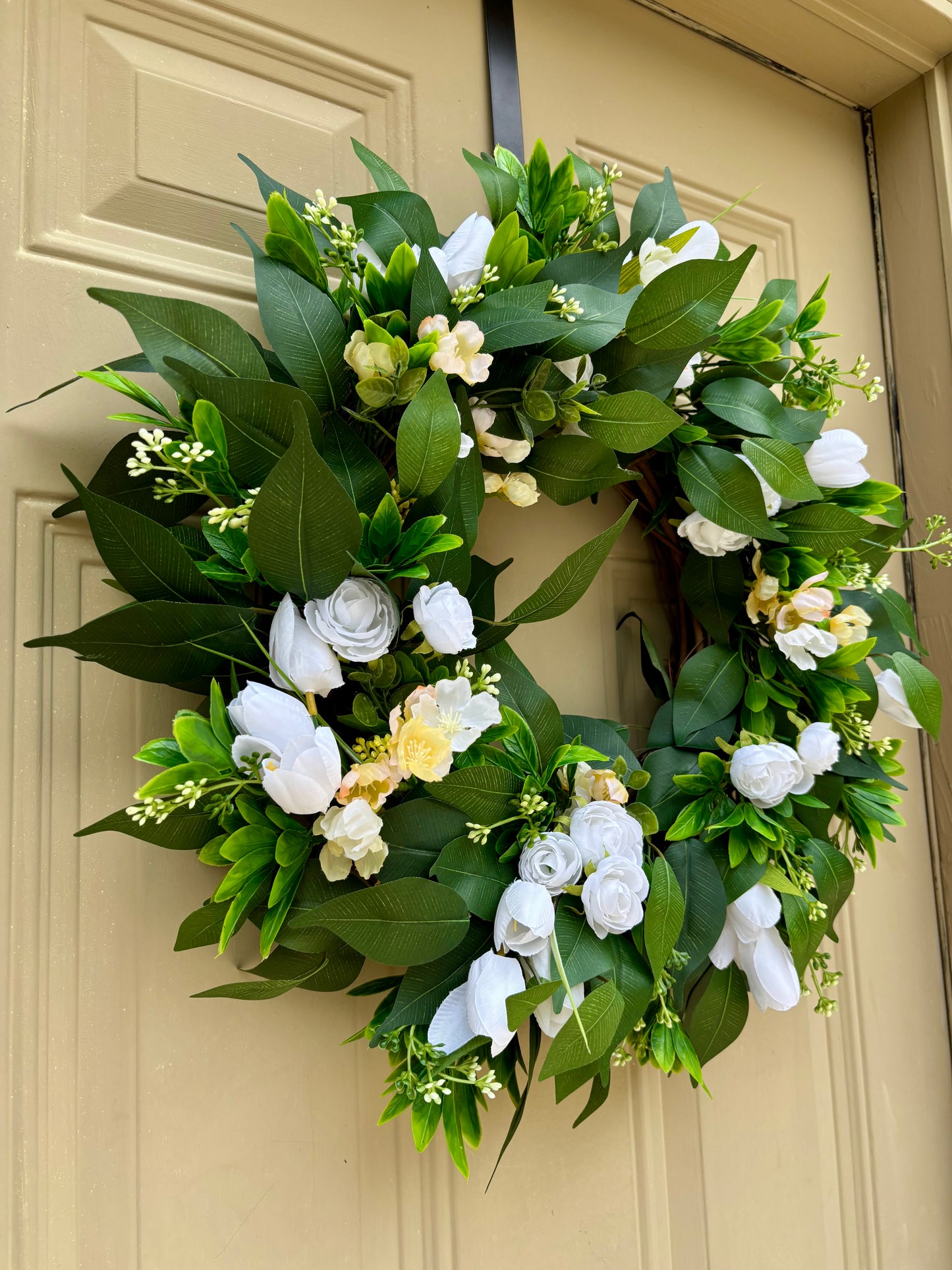 Green and White Summer Wreath