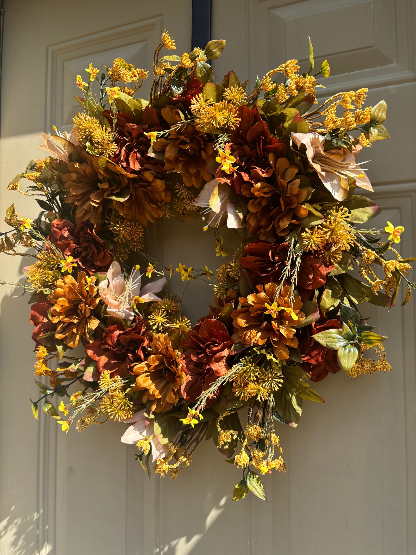 Brown Dahlia & Zinnia Fall Wreath