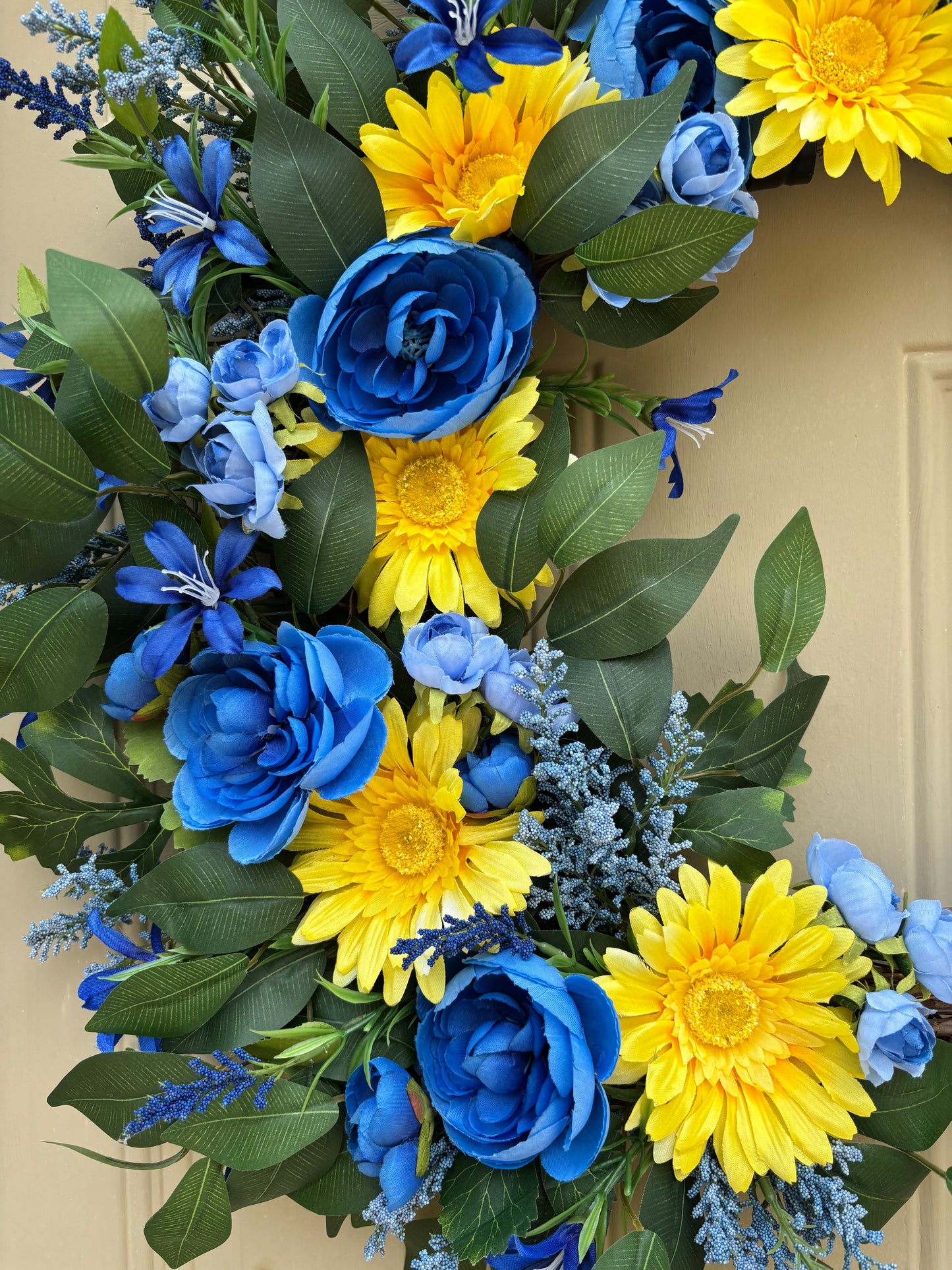 Yellow Daisy and Blue Ranunculus Summer Wreath