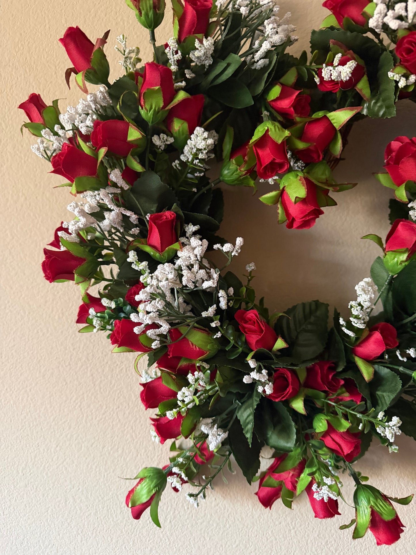 Red Rose Bud Valentine's Day Wreath