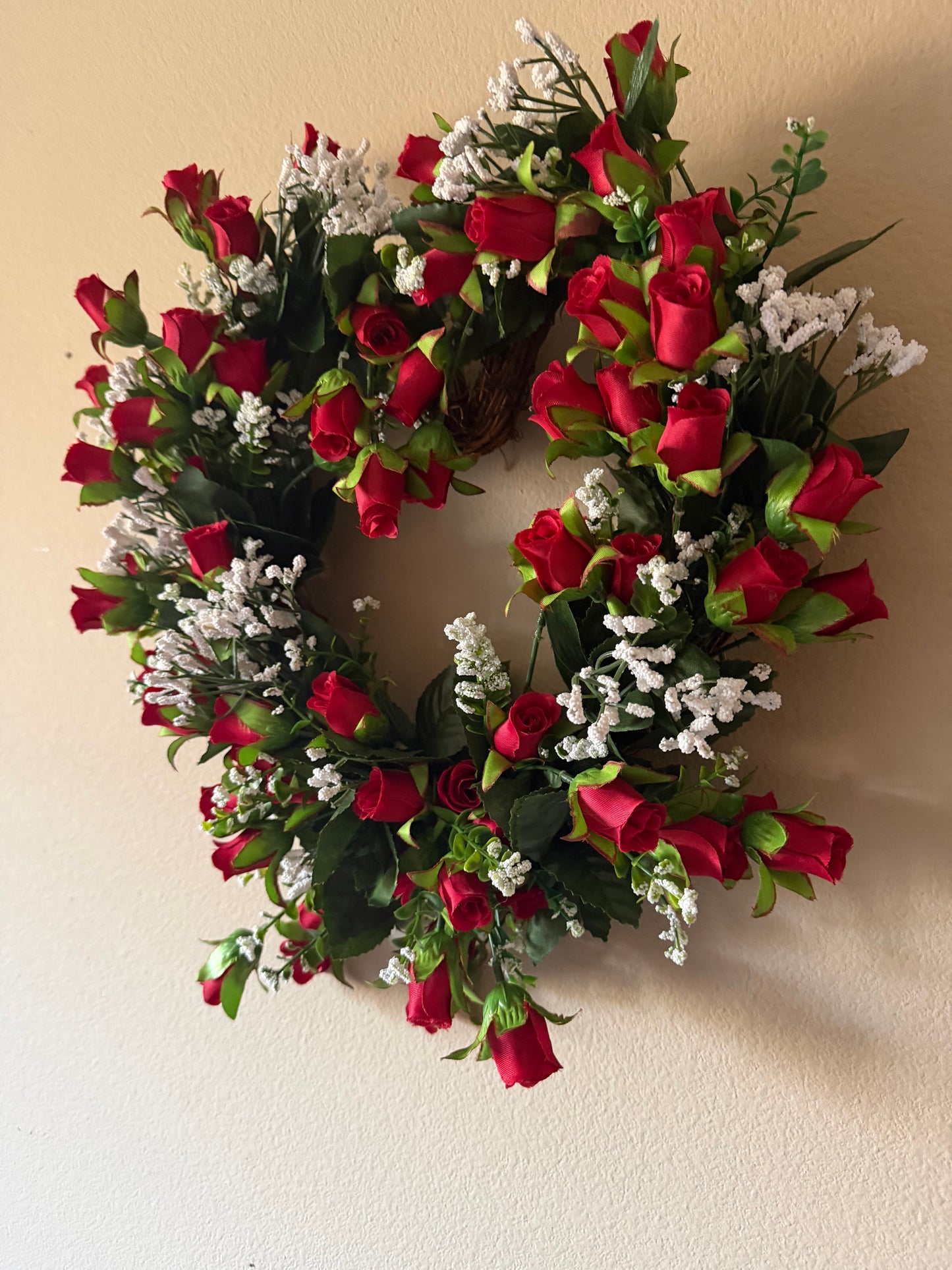 Red Rose Bud Valentine's Day Wreath