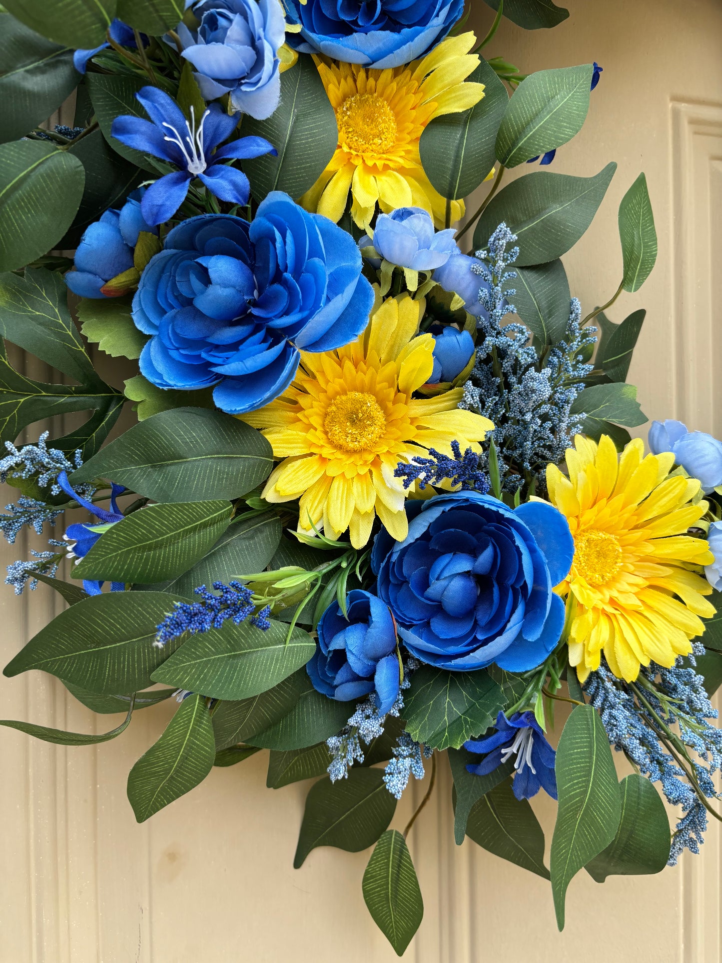 Yellow Daisy and Blue Ranunculus Summer Wreath
