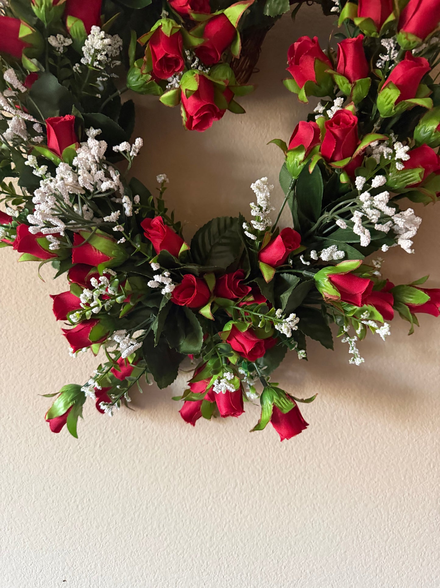 Red Rose Bud Valentine's Day Wreath