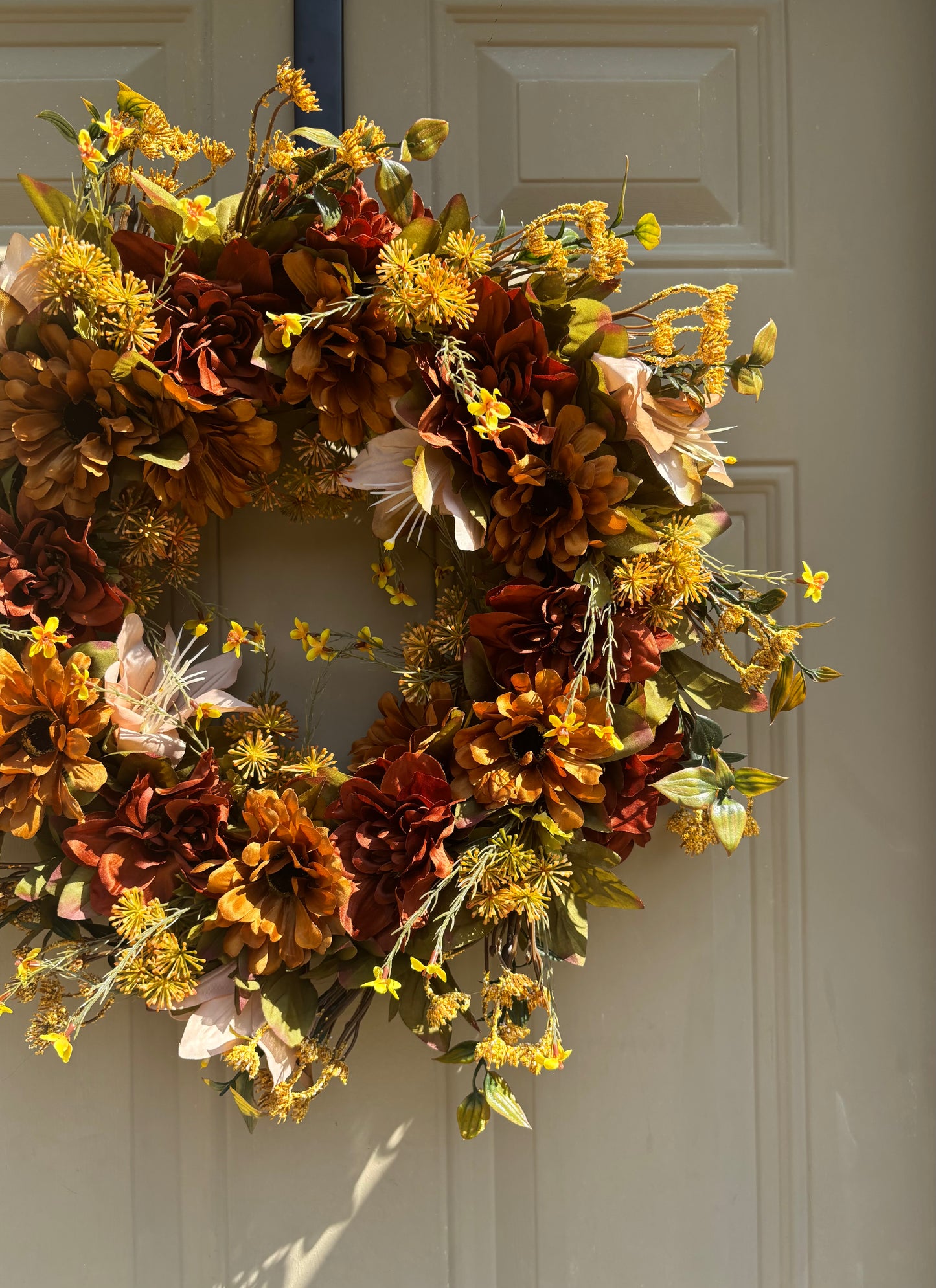 Brown Dahlia & Zinnia Fall Wreath