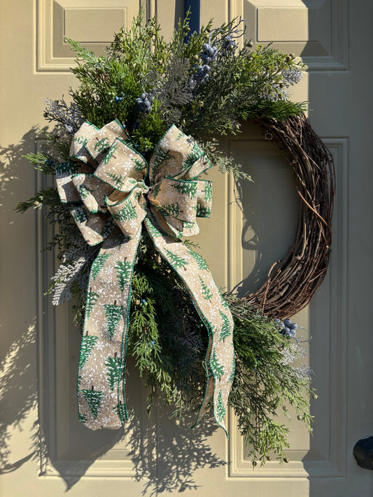 Green Cedar Holiday Wreath