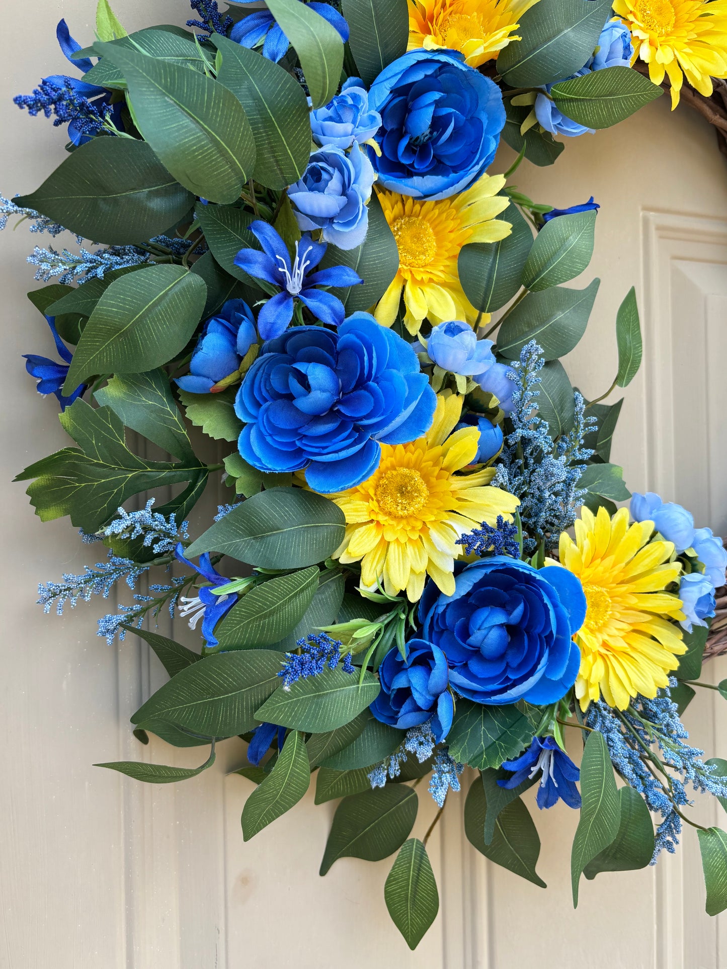 Yellow Daisy and Blue Ranunculus Summer Wreath