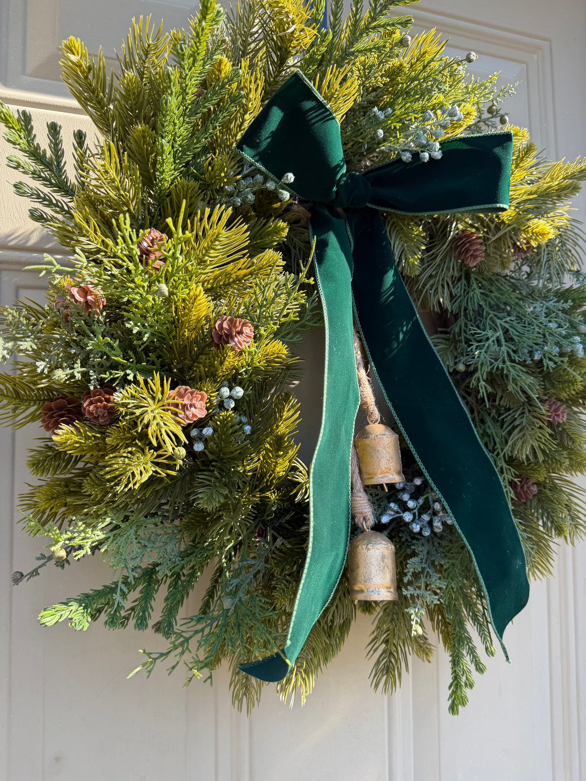 Classic Holiday Wreath with Green Bow